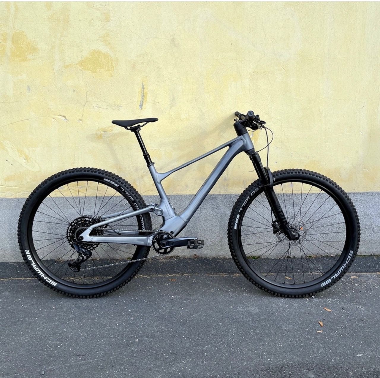 Scott Spark 950 – Aluminum-runkoinen täysjousitettu maastopyörä, 130 mm jousto