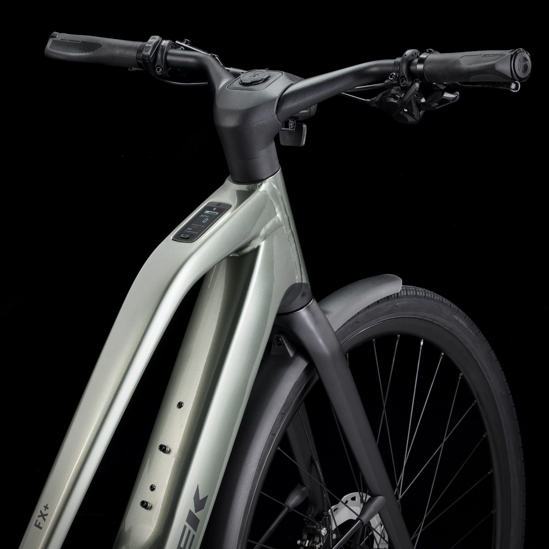 Trek FX+ 7 Mid-step – Fitness-e-pyörä, 50 Nm, 360 Wh