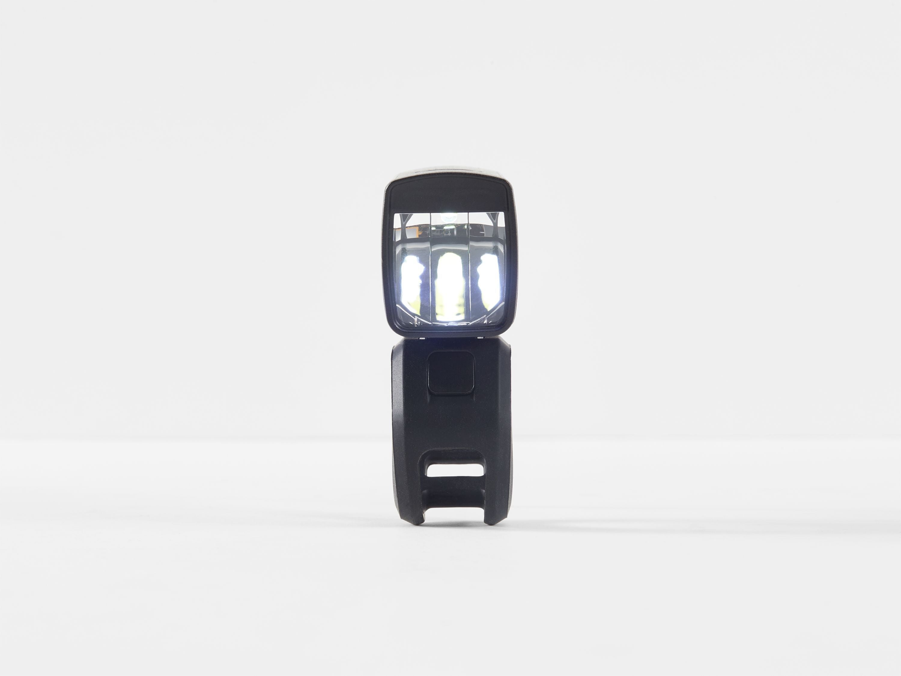 Trek Etuvalo Commuter Comp R – 450 lm, Kindbeam, USB-ladattava