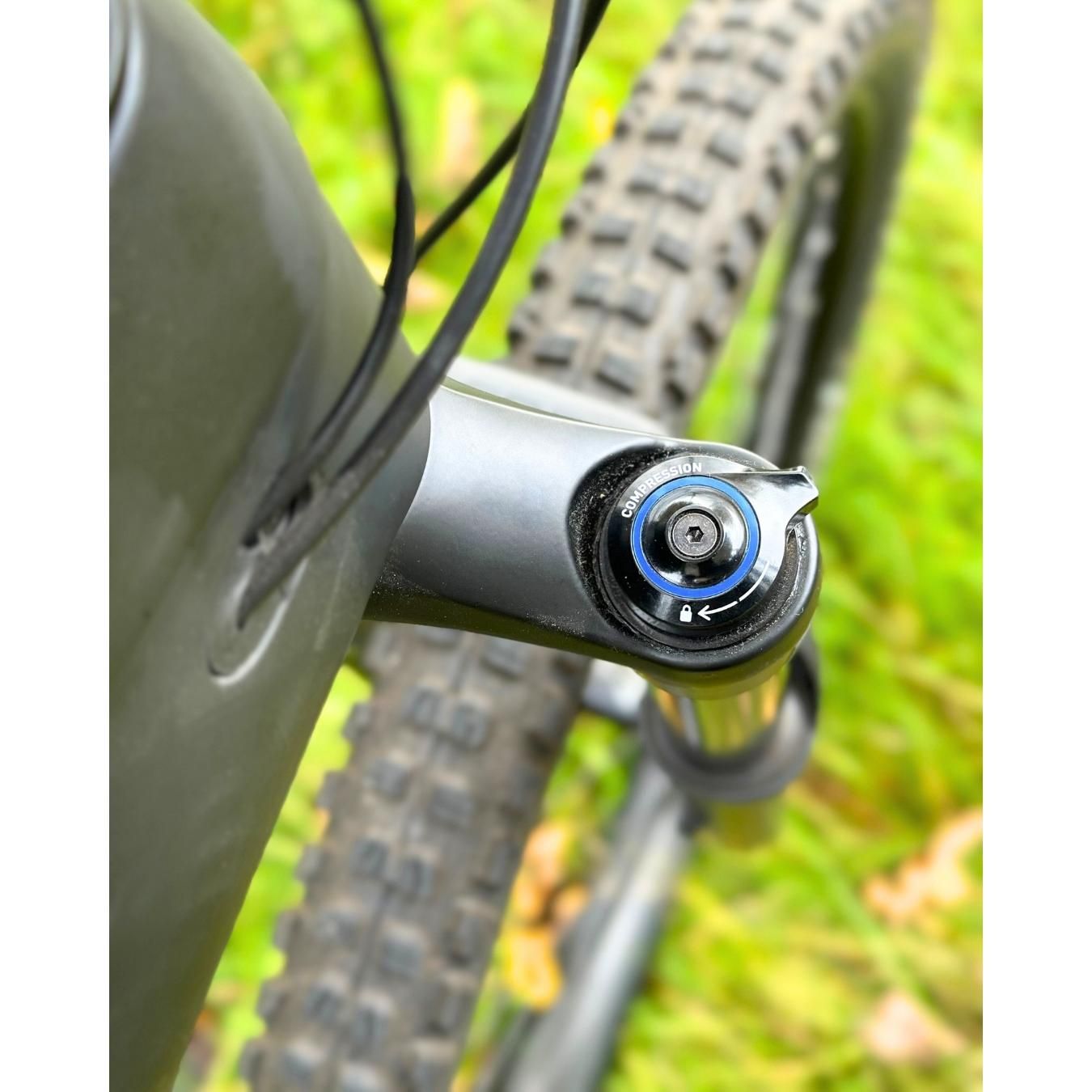 Trek Fuel EXe 9.5 – Täysjousitettu eMTB, 50 Nm, 150 mm etujousitus