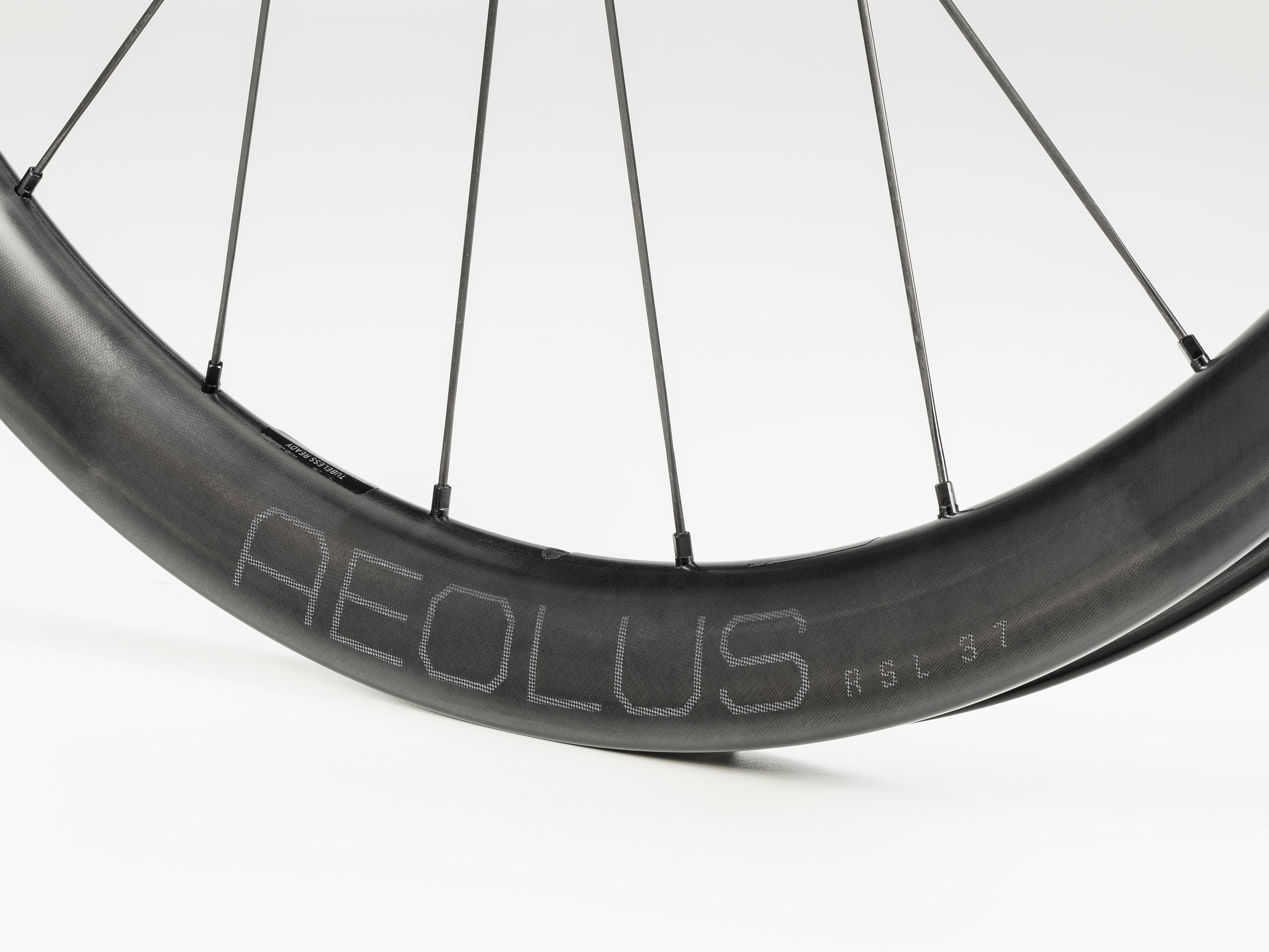 Bontrager Etukiekko Aeolus RSL 37 TLR Disc [12x100]