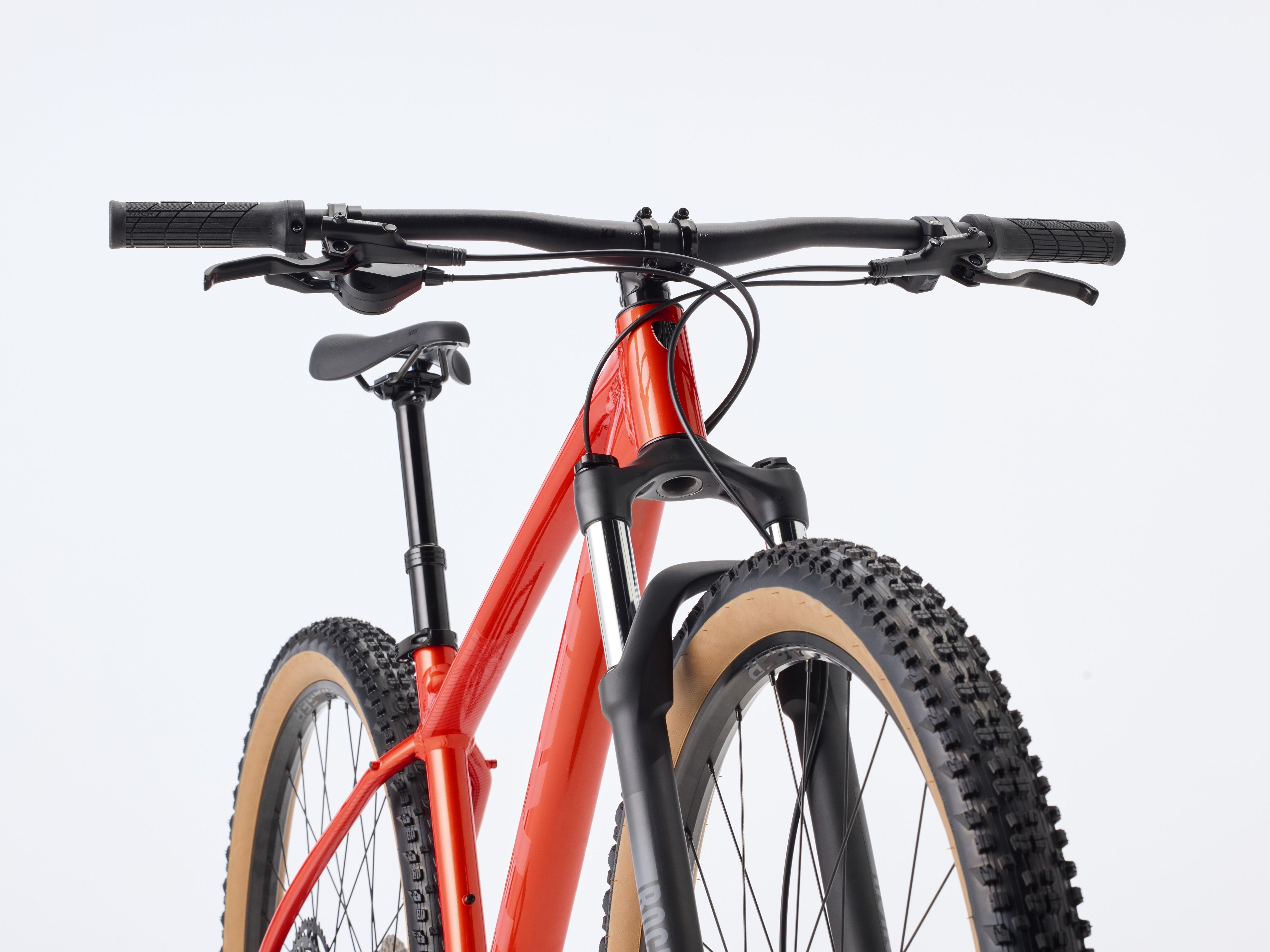 Trek Marlin 6 M 29  Lava
