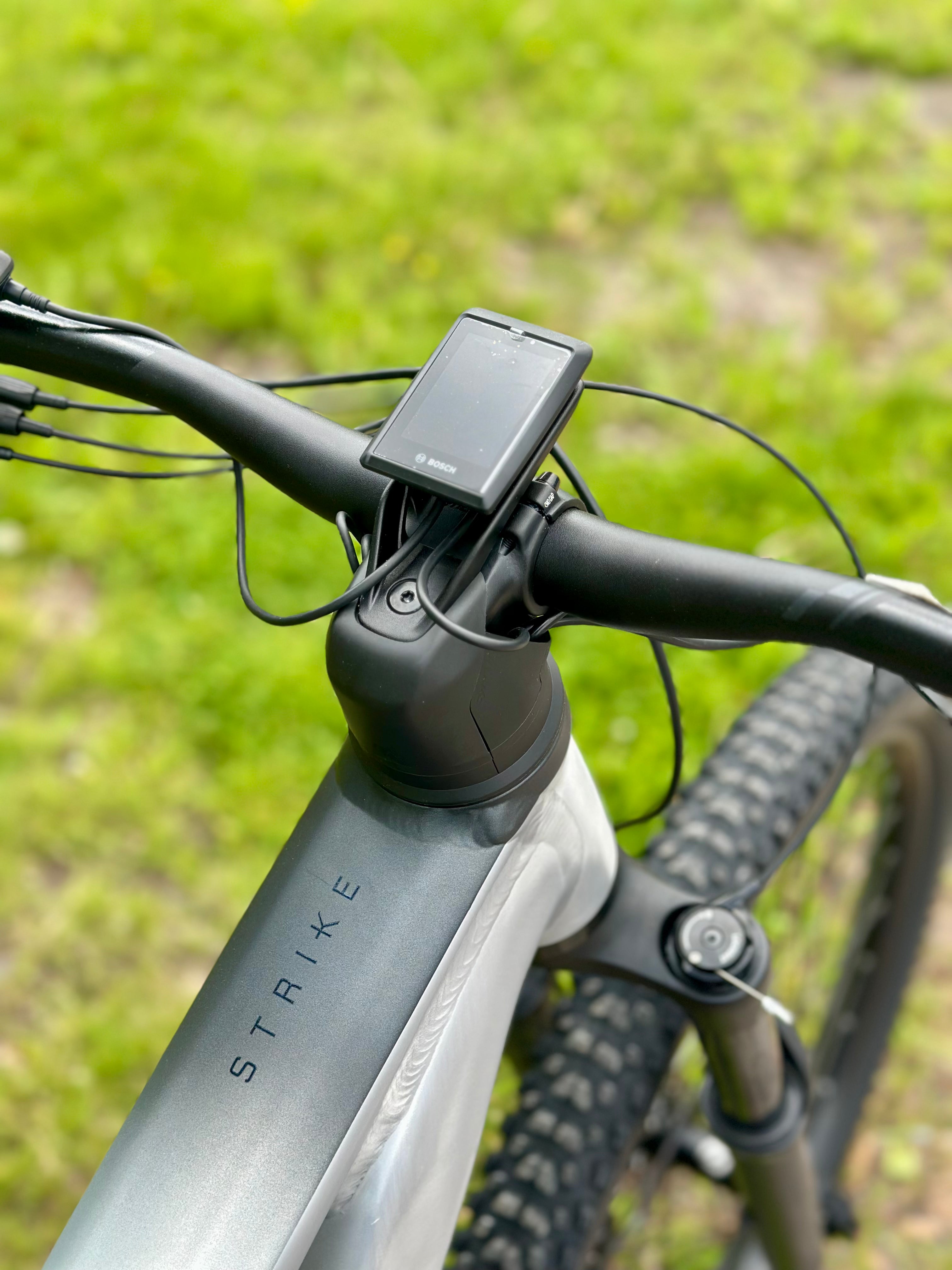 Scott Strike eRIDE 920 EVO – Täysjousitettu enduro-eMTB, 85 Nm, 625 Wh