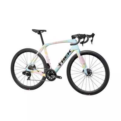 Trek Project One maantiepyörä -  Trek Domane SLR