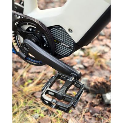 Hepha kaupunki sähköpyörän poljin